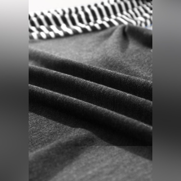 Black Contrast Print Raglan Long Sleeve Top – Striped & Patterned – Sizes S–2XL - Picture 7 of 8